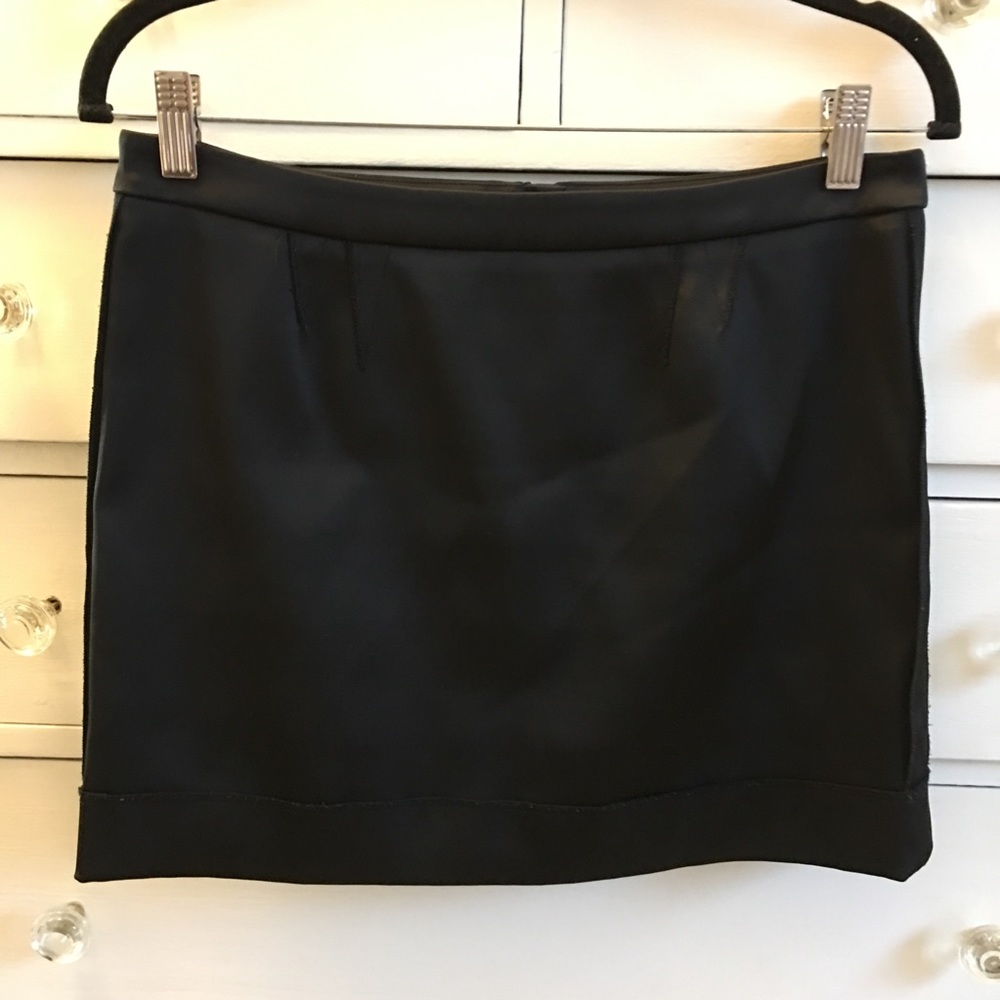 JUICY COUTURE black mini skirt — satin look/feel!